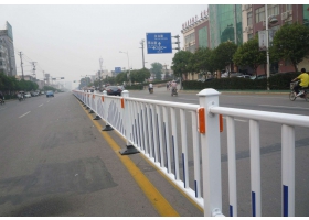 南宁市市政道路护栏工程